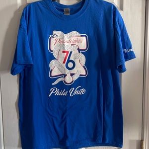 Men’s Philadelphia 76er shirt